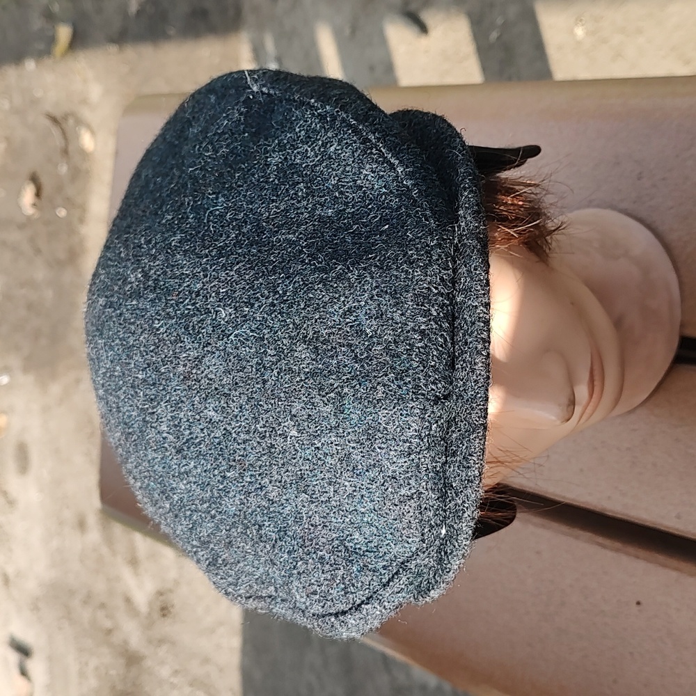 Vintage Eddie Bauer Harris Tweed Cap Hat Newsboy Gray Wool Medium